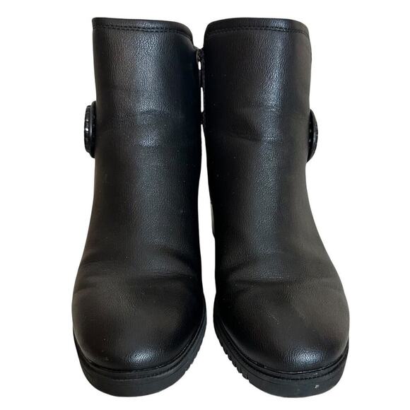 Baretraps Felicia Vegan Leather Chunky Heel Side Zip Black Ankle Boots Sz 8.5 M - Picture 2 of 16